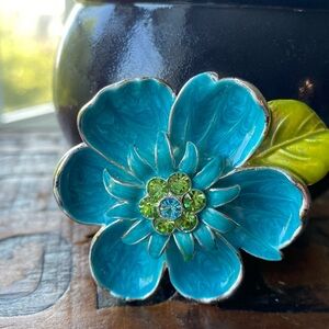 Enamel Brooch Flower Pin - EUC